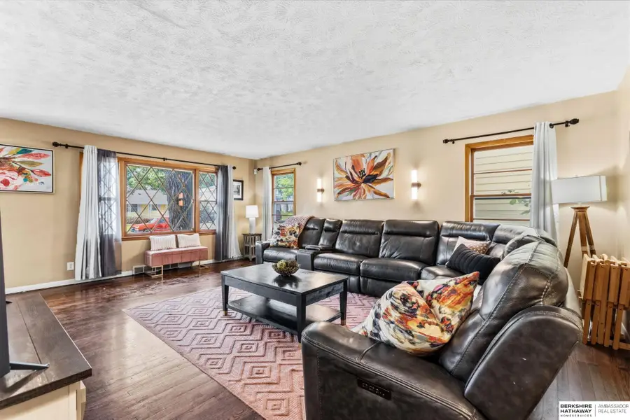 4927 Ruggles Street, Omaha, NE 68104 - #3