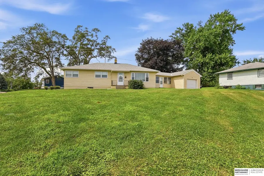 3903 Redick Avenue, Omaha, NE 68112 - #2