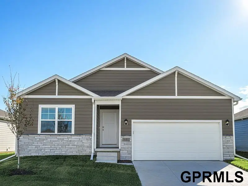 16501 Clay Street, Bennington, NE 68007 - #1