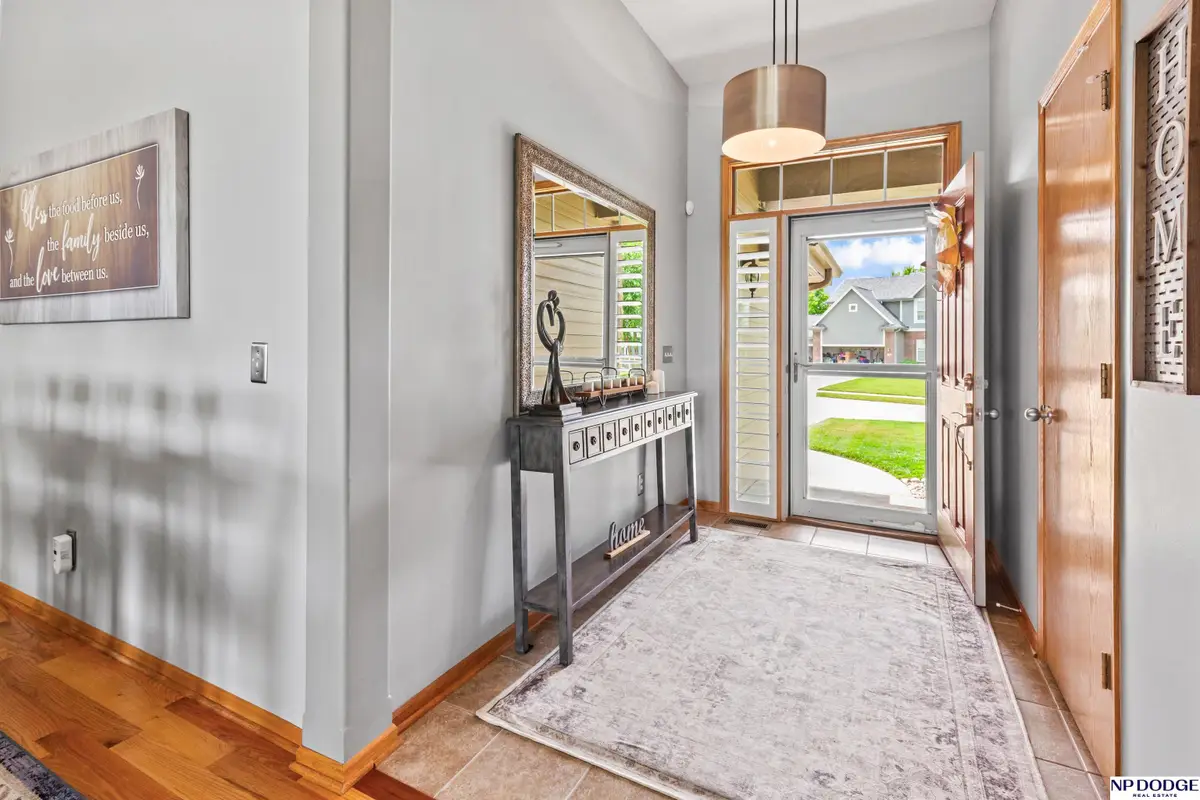 15664 King Street, Bennington, NE 68007 - #1
