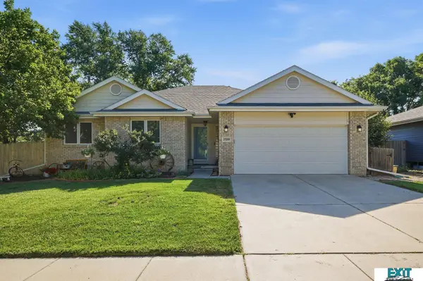 2320 SW 17th Street, Lincoln, NE 68522