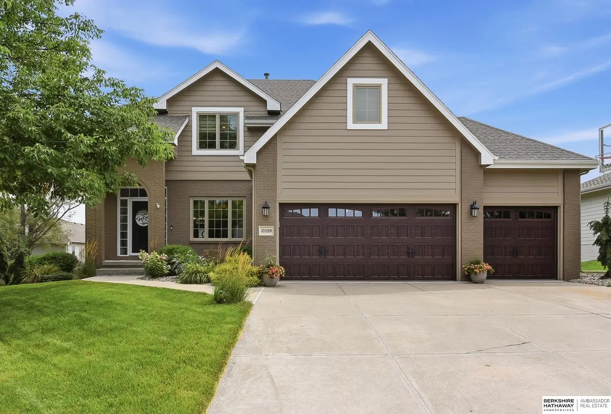 10509 S 176 Street, Omaha, NE 68136 - #1