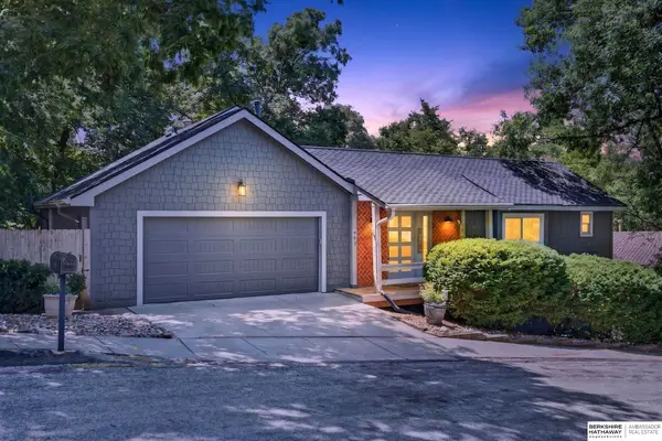 903 Ridgewood Court, Bellevue, NE 68005