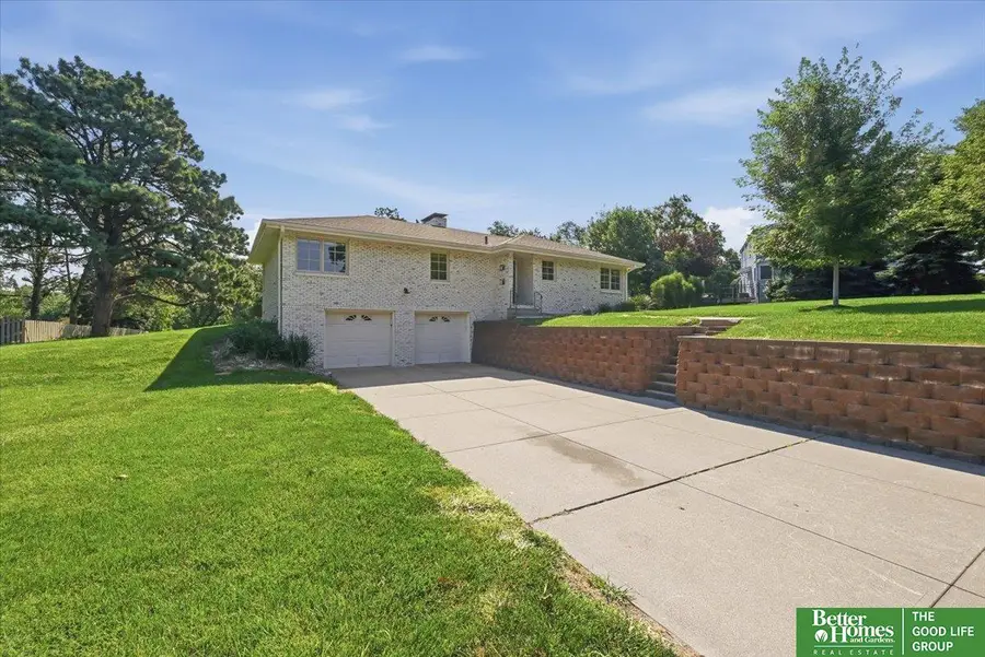 2615 S 99th Avenue, Omaha, NE 68124 - #2