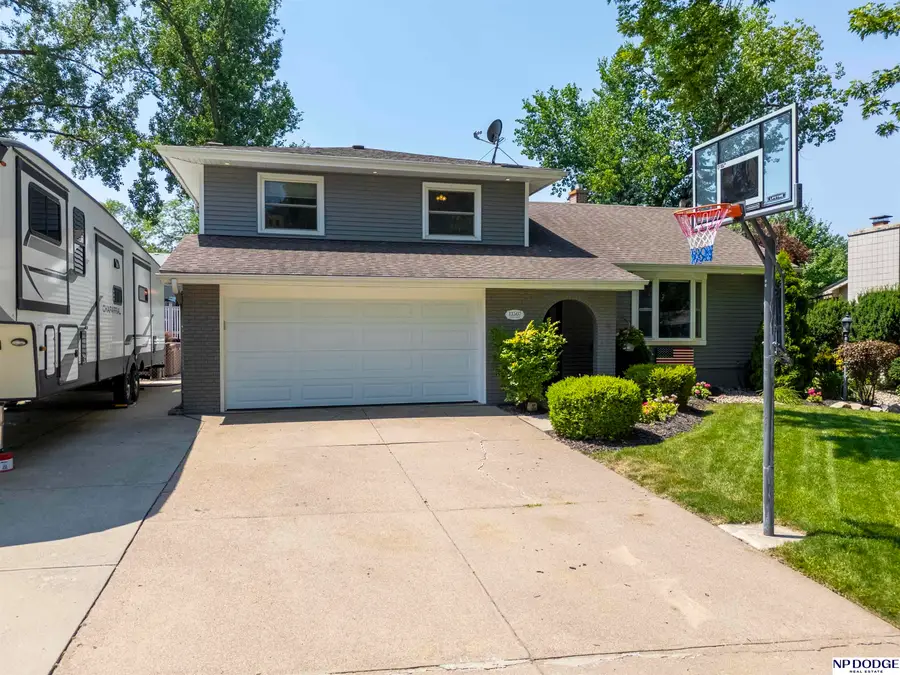 13507 Glenn Street, Papillion, NE 68138 - #2