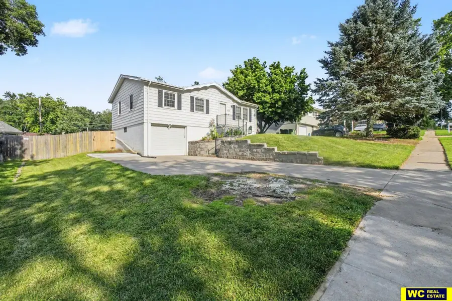 605 N 4 Street, Bellevue, NE 68005 - #2