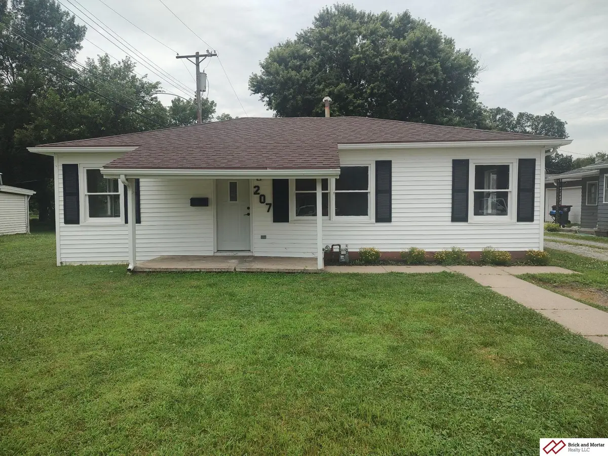 207 N Sumner Street, Beatrice, NE 68310 - #1
