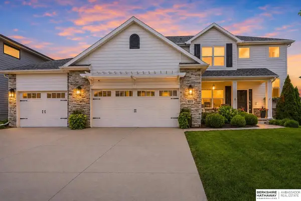 9009 N 171st Street, Bennington, NE 68007