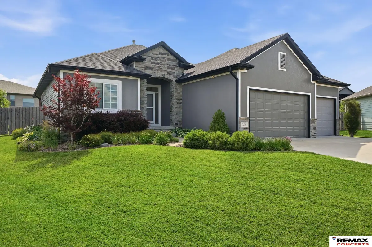 6350 Nashway Circle, Lincoln, NE 68516 - #1
