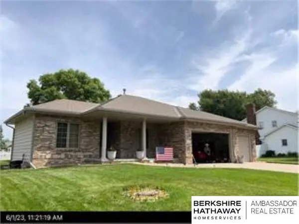 20614 Antler Street, Omaha, NE 68022