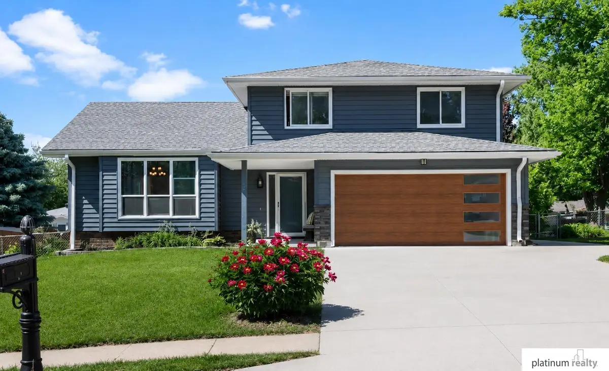 826 Arlene Avenue, Papillion, NE 68046 - #1