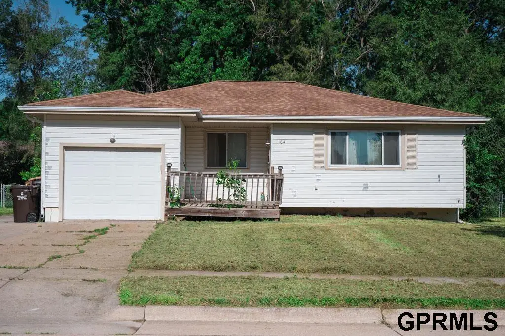 104 Brentwood Avenue, Hickman, NE 68372 - #1