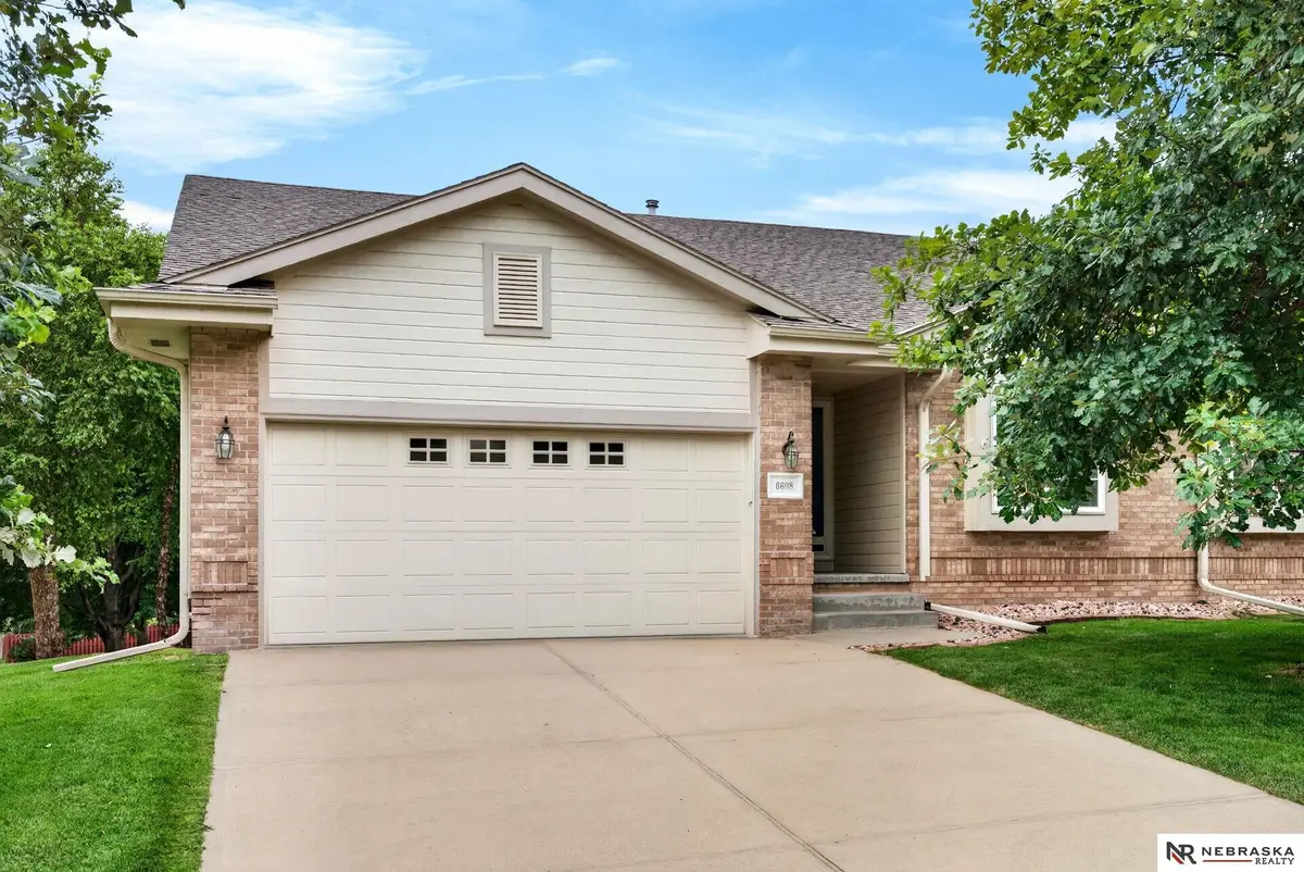 6608 S 165 Th Avenue, Omaha, NE 68135 - #1