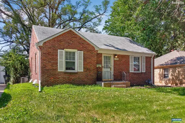 4025 Everett Street, Lincoln, NE 68506