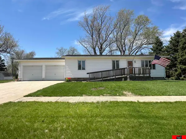 200 Carns Avenue, Pender, NE 68047