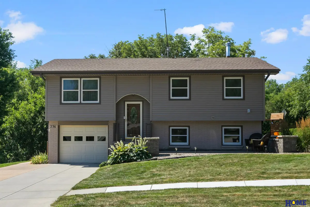236 Plum Creek Lane, Seward, NE 68434 - #1