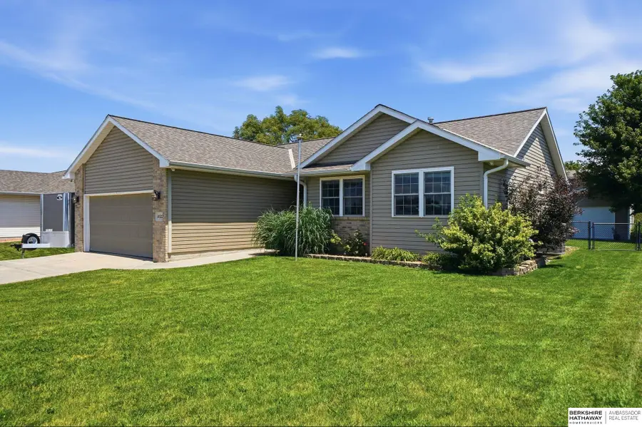 10522 Northloch Lane, Waverly, NE 68462 - #2