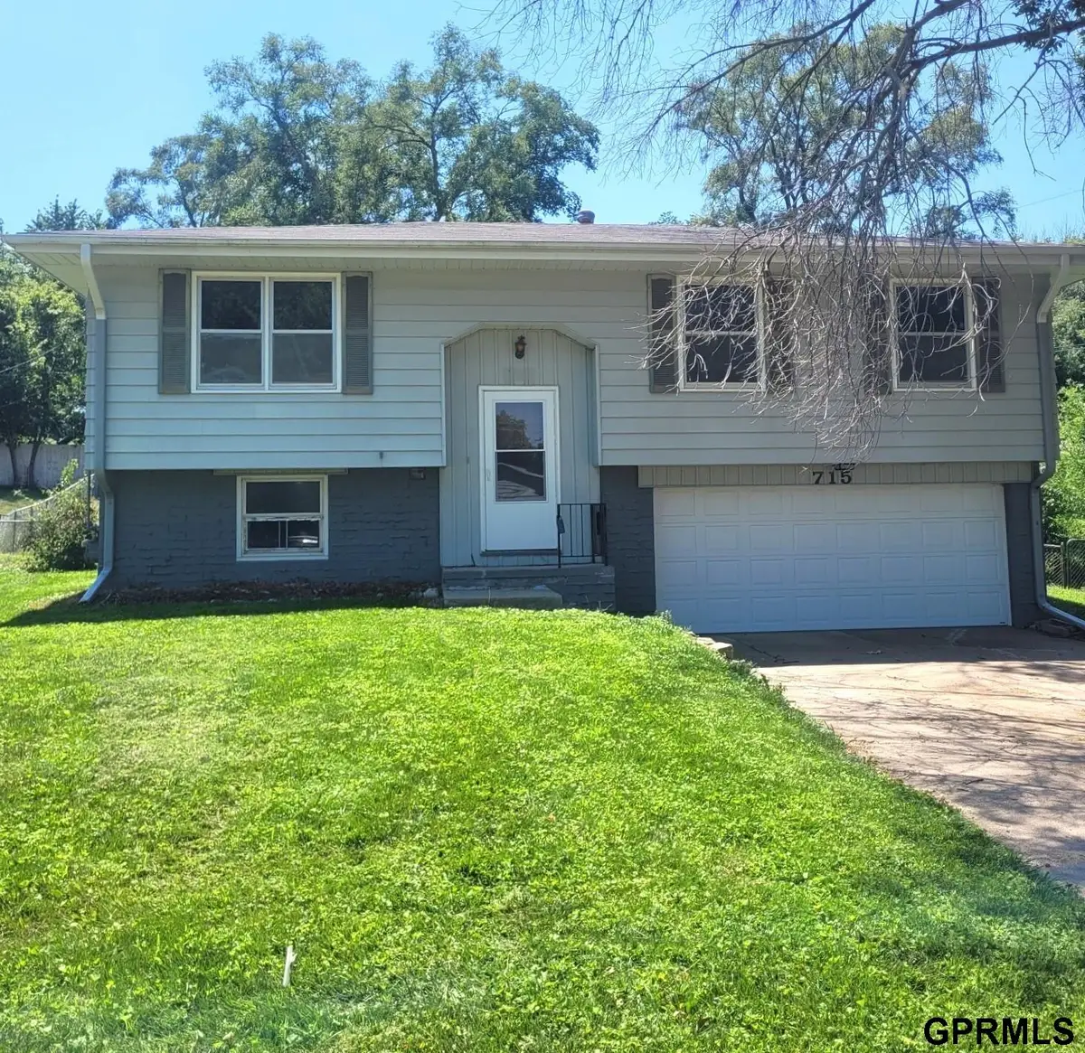 715 Lila Avenue, Bellevue, NE 68005 - #1