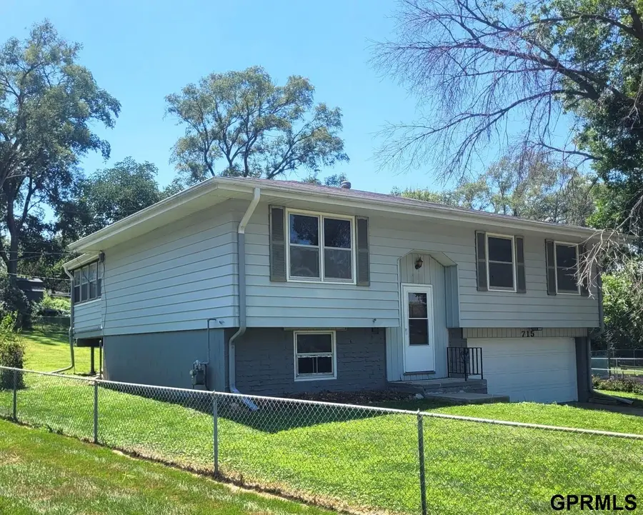 715 Lila Avenue, Bellevue, NE 68005 - #2
