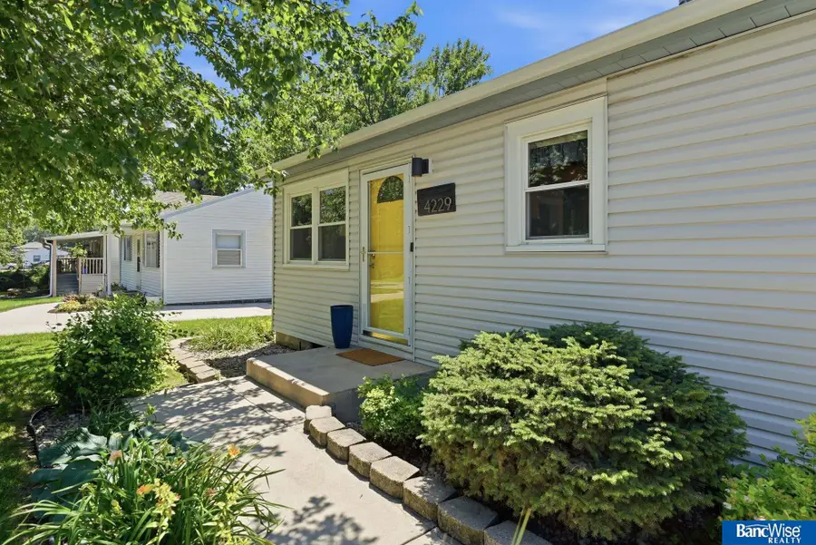 4229 N 12th Street, Lincoln, NE 68521 - #3