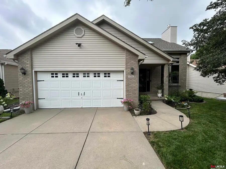 5310 Madalyn Road, Lincoln, NE 68516 - #2