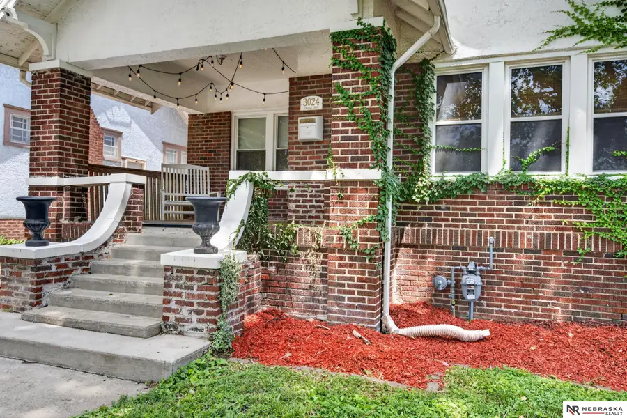 3024 Lincoln Boulevard, Omaha, NE 68131 - #2