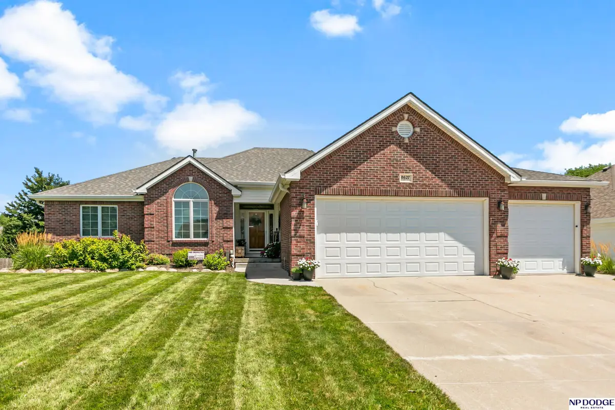 8627 S 100th Street, La Vista, NE 68128 - #1