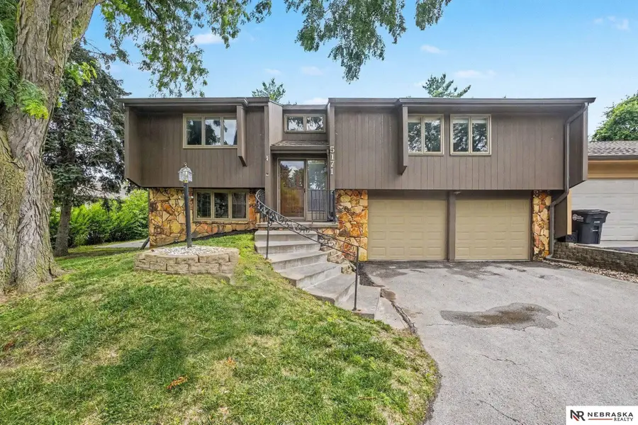 5171 S 150th Plaza, Omaha, NE 68137 - #2