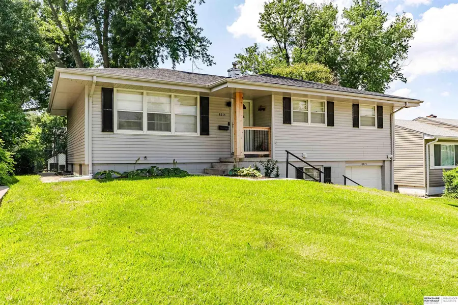 8215 Franklin Street, Omaha, NE 68114 - #3