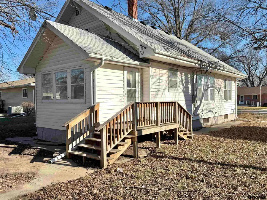 233 S Fillmore Street, Bruning, NE 68322 - #3