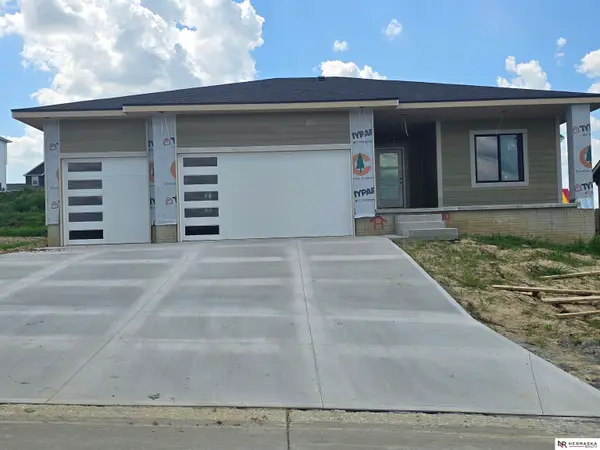 11010 N 161 Street, Bennington, NE 68007