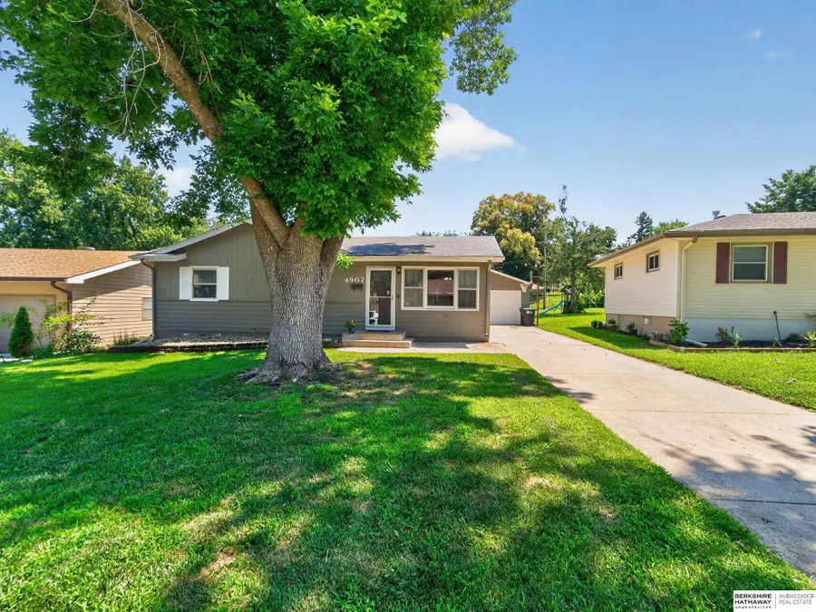 4907 N 64th Street, Omaha, NE 68104 - #2