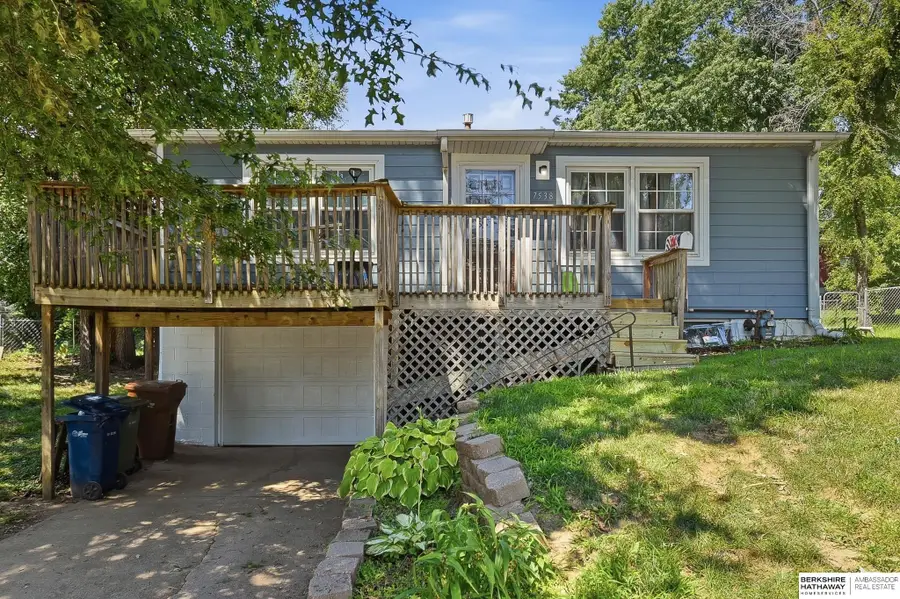 7538 Chandler Hills Drive, Bellevue, NE 68147 - #2