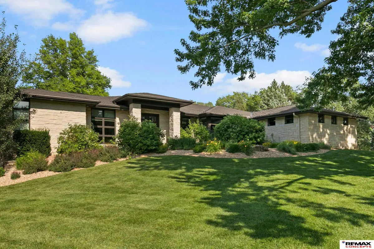 6550 Pinecrest Drive, Lincoln, NE 68516 - #1