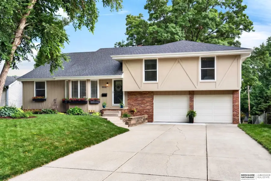13221 Cedar Circle, Omaha, NE 68144 - #2