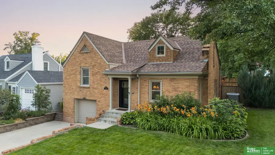 1302 S 61st Street, Omaha, NE 68106 - #3