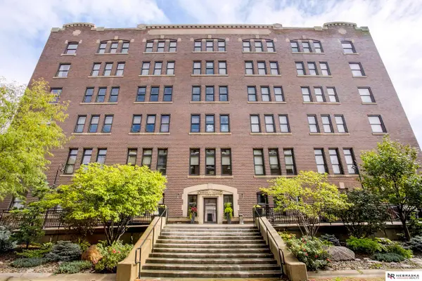 105 S 9th Street #502, Omaha, NE 68102