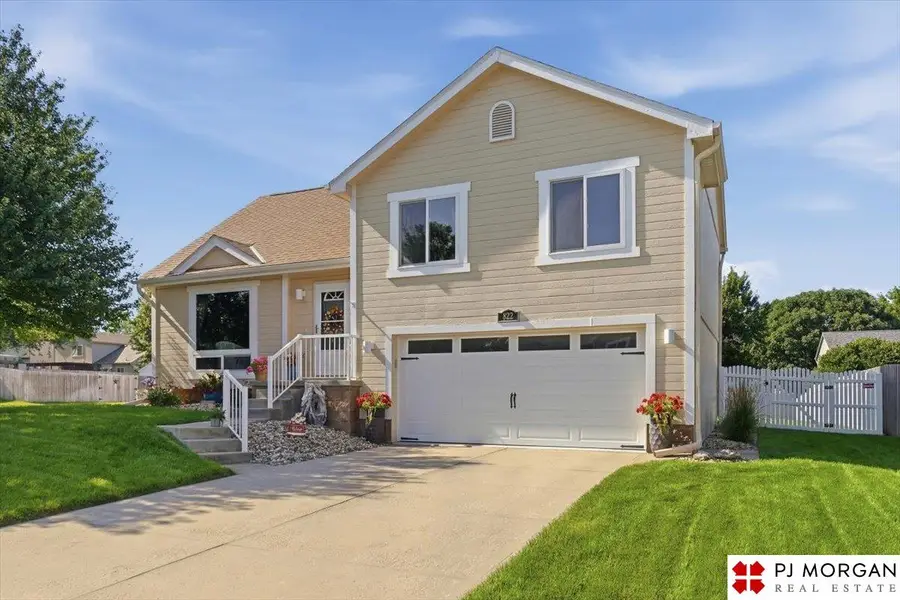 822 Clearwater Drive, Papillion, NE 68046-0000 - #2