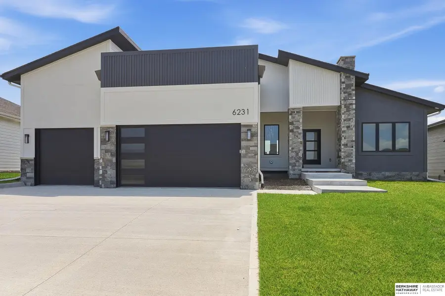 6231 N 207th Street, Elkhorn, NE 68022 - #2