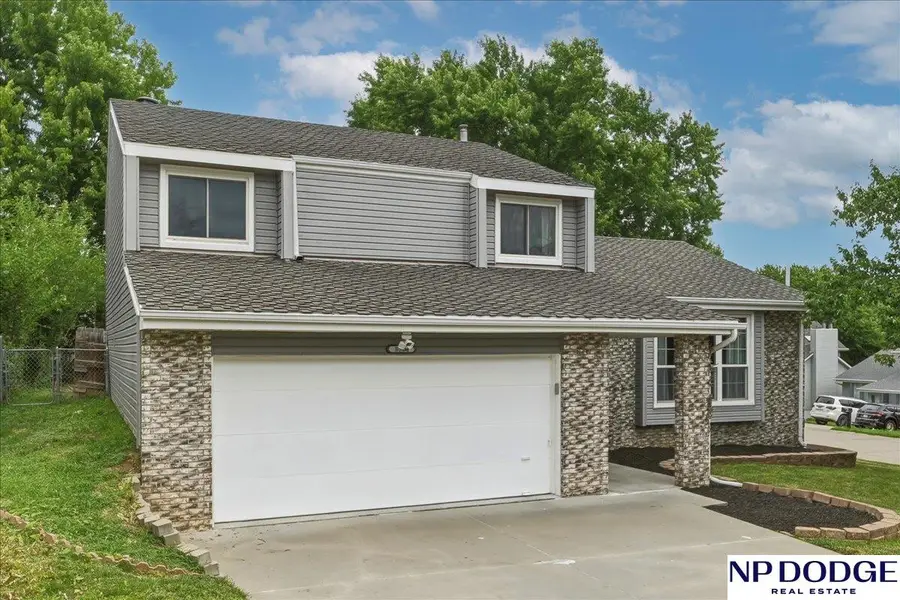 3704 Schuemann Drive, Bellevue, NE 68123 - #2