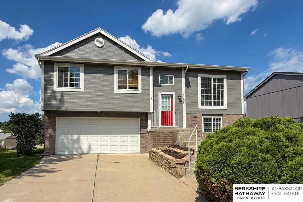 1138 Devon Drive, Papillion, NE 68046 - #1