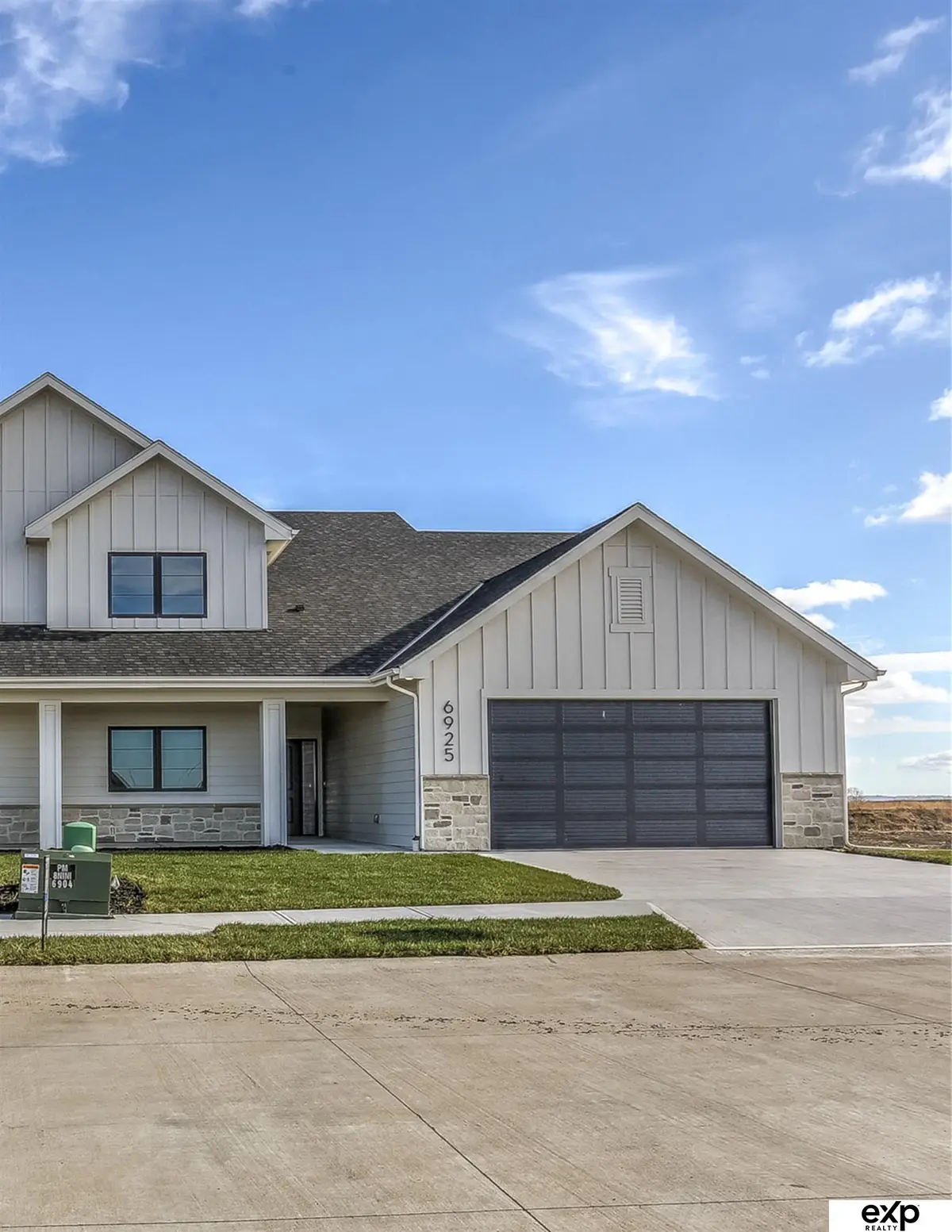 6925 N 276 Court, Valley, NE 68064 - #1