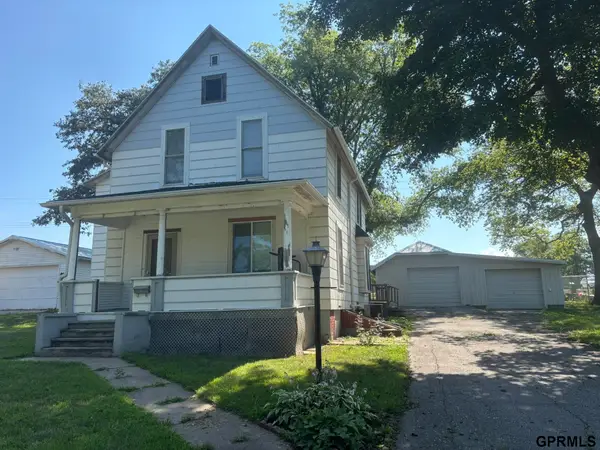 405 N Davis Street, Oakland, NE 68045