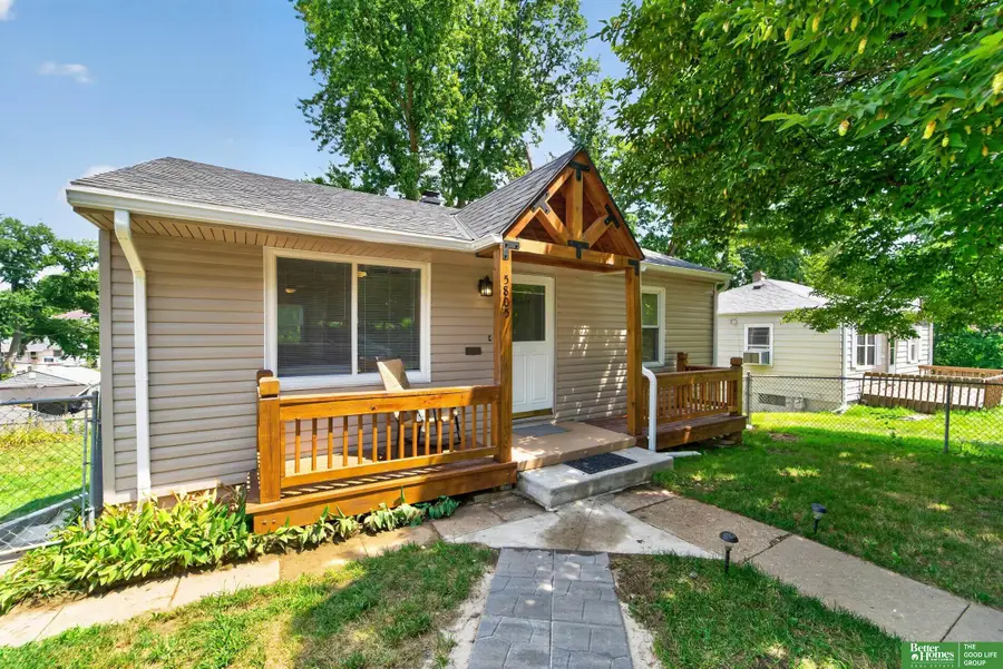 5805 N 36th Street, Omaha, NE 68111 - #2