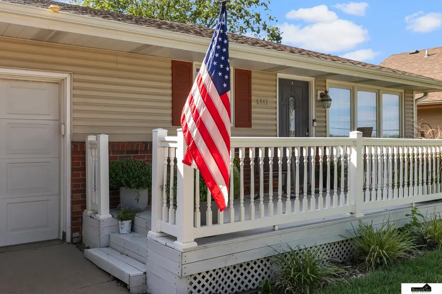 5711 S 50th Street, Lincoln, NE 68516 - #2