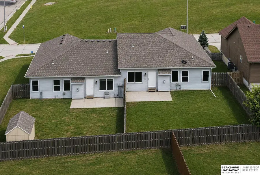 2708-2712 Viking Circle, Blair, NE 68008 - #2