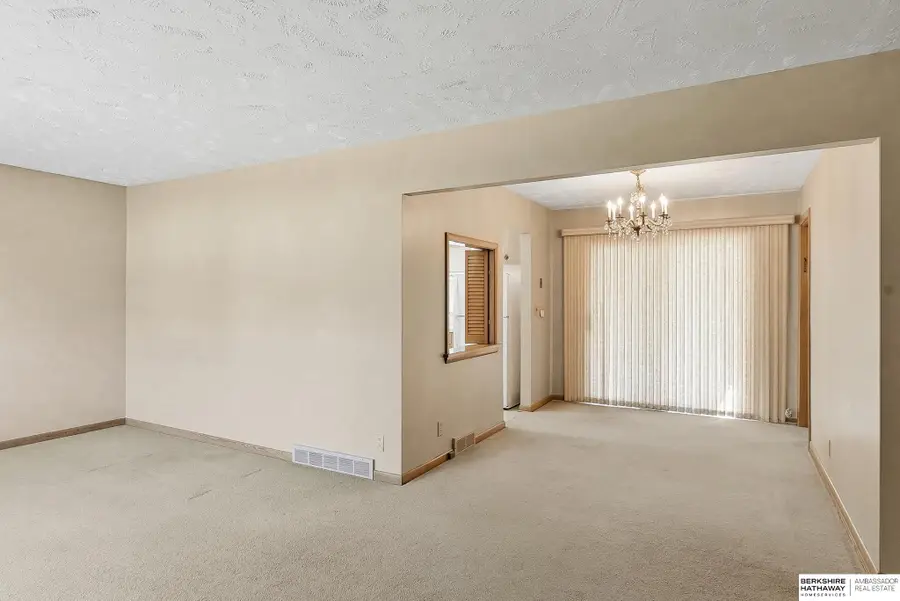 1721 N 84th Street, Omaha, NE 68114 - #2