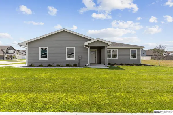 1216 Valley View Street, Valley, NE 68064