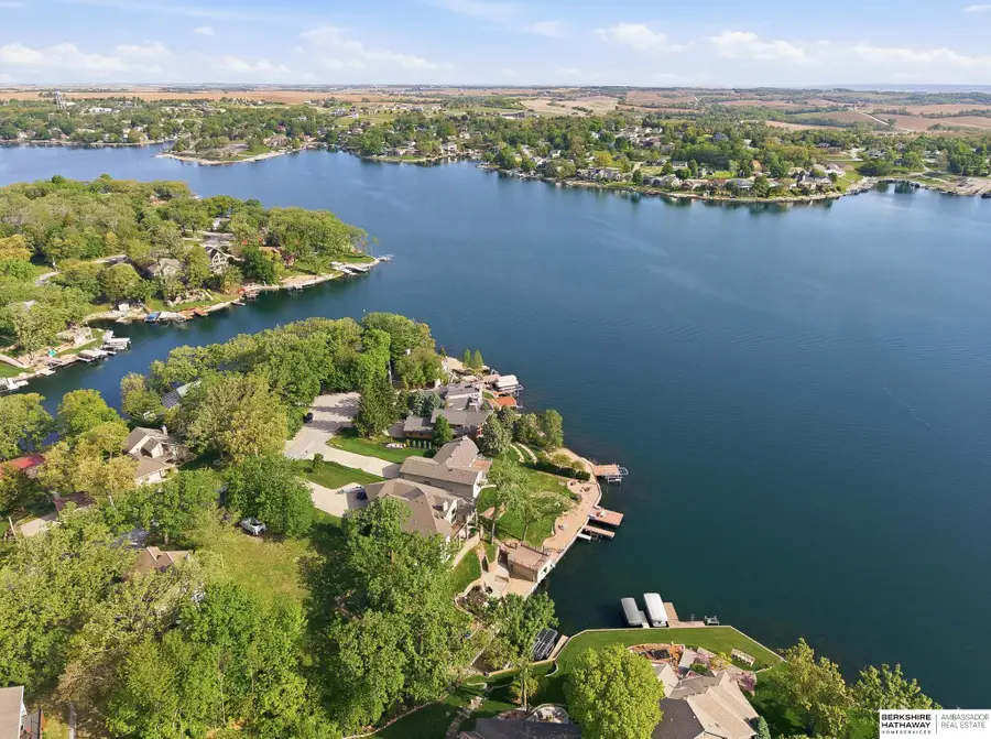 8803 Oakdale Court, Plattsmouth, NE 68048 - #3