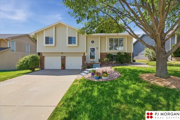 6611 Aspen Street, La Vista, NE 68128